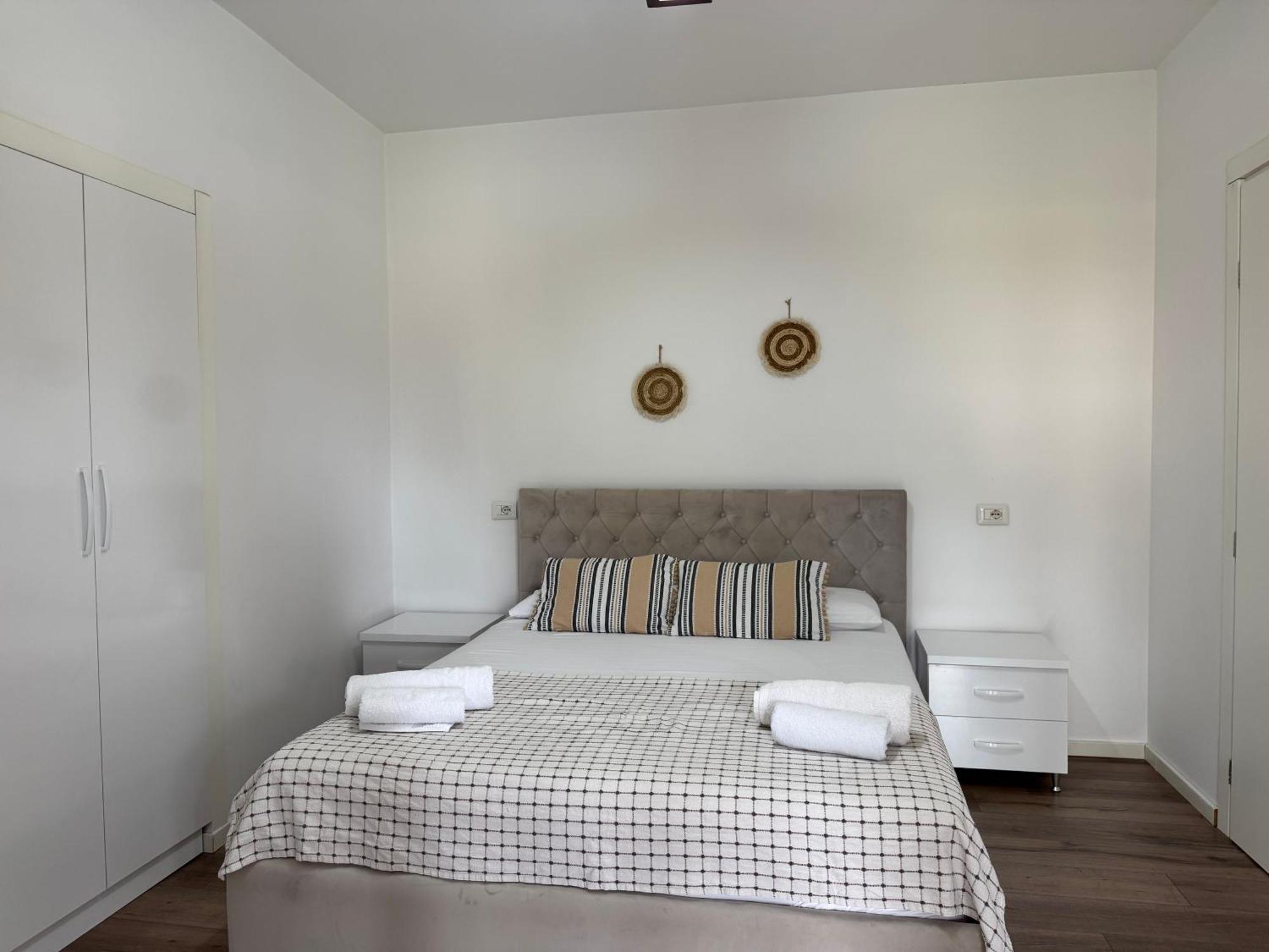 Villa Raffaello's House Vlore